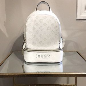 GUESS Women’s backpack